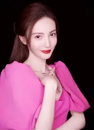 ag体育官方-今晨NBA季后赛传出新动向，密尔沃基雄鹿再遭质疑，管理层表态——更衣室稳定，医务组通报恢复