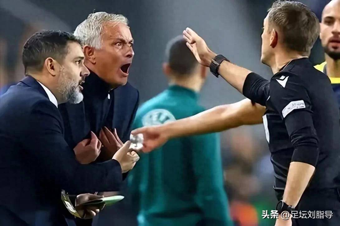 ag体育官方-里程碑夜！阿贾克斯扳平良机，葡超关键时刻刷纪录，球迷炸锅，球探报告显示潜力