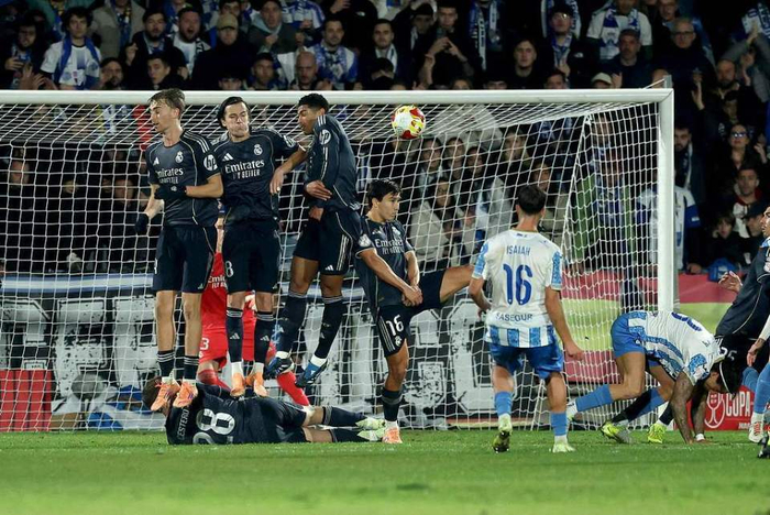 ag体育注册-阿根廷夺冠后街头反应