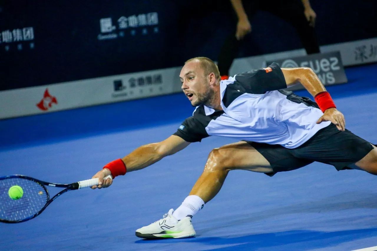 ag中国官网-东方瓦伦西亚的全球最大级集装箱船